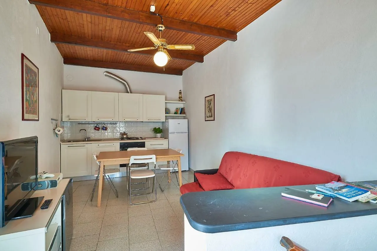 Acasadigiuly Villa Ceriale Italy